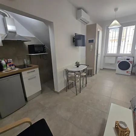 Apartamento Maclas -vasto Centro Storico- *
